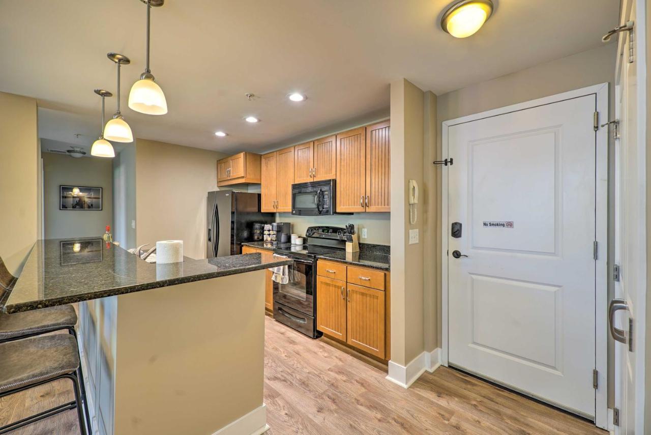 Grand Haven Condo - Walk To Nearby Hot Spots! Eksteriør billede